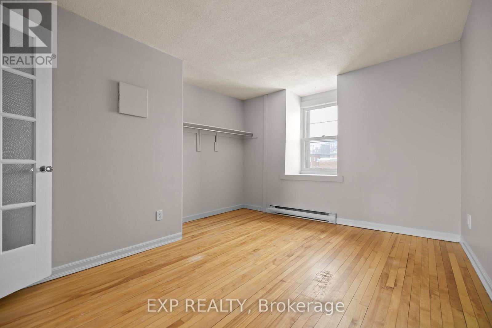 












196 OSGOODE STREET

,
Ottawa,




Ontario
K1N6S8

