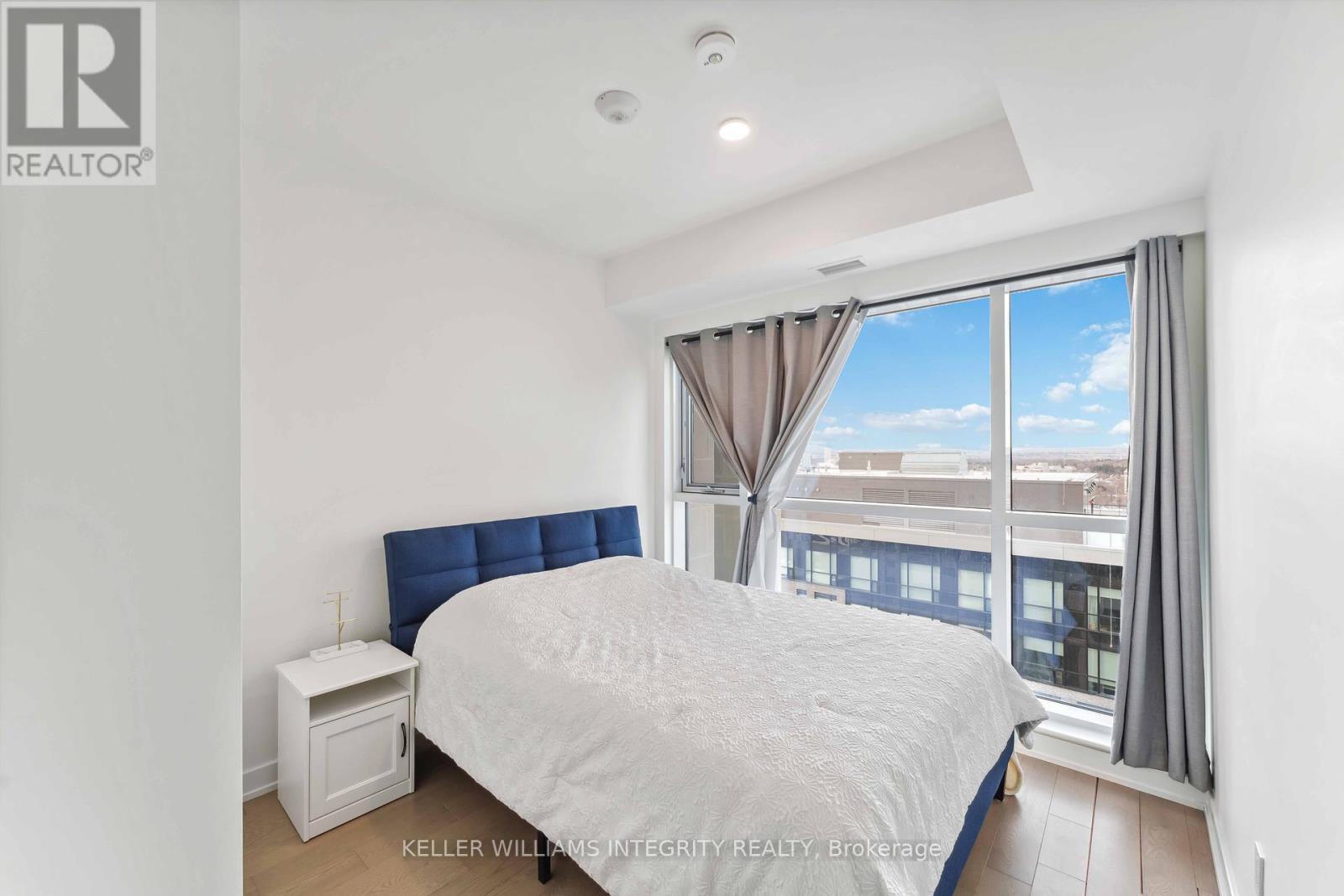 












1106 - 560 RIDEAU STREET

,
Ottawa,




Ontario
K1N0G3

