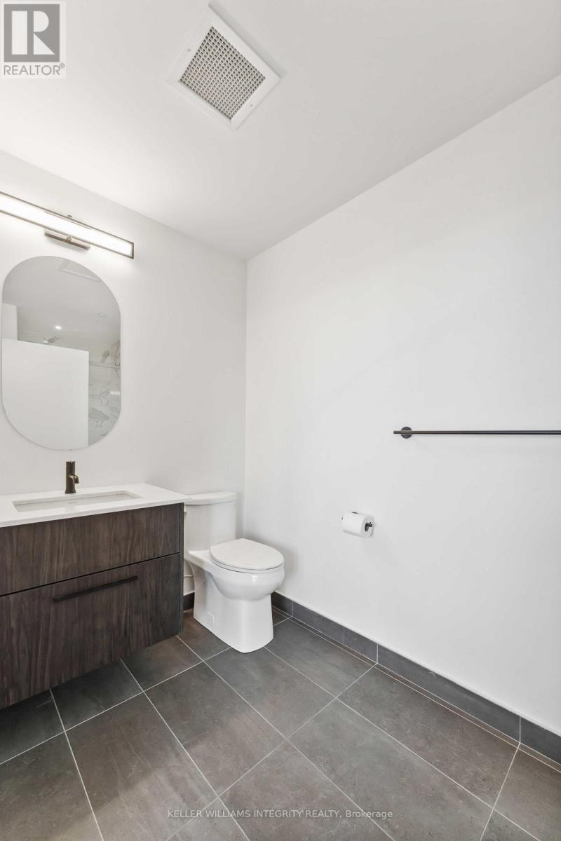 












1106 - 560 RIDEAU STREET

,
Ottawa,




Ontario
K1N0G3

