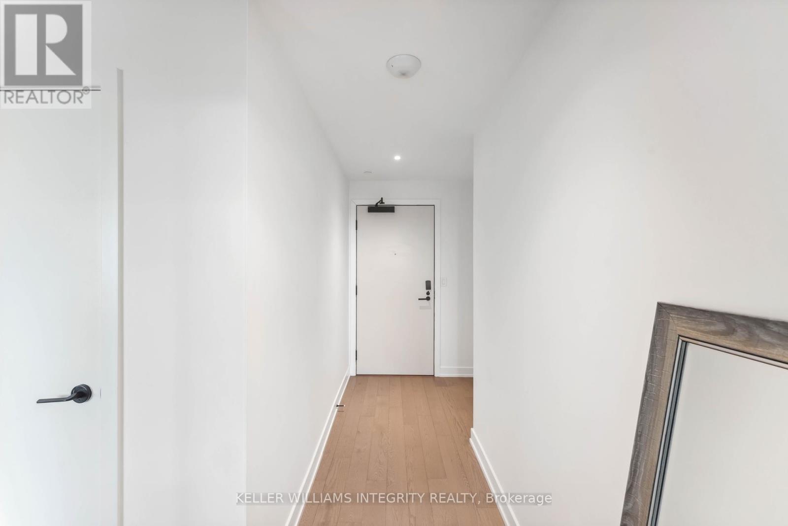 












1106 - 560 RIDEAU STREET

,
Ottawa,




Ontario
K1N0G3

