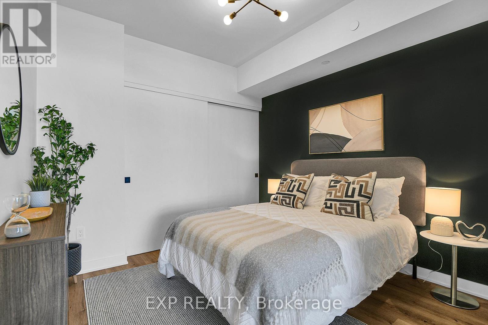 












206 - 1155 JOSEPH CYR STREET

,
Ottawa,




Ontario
K1J7T4

