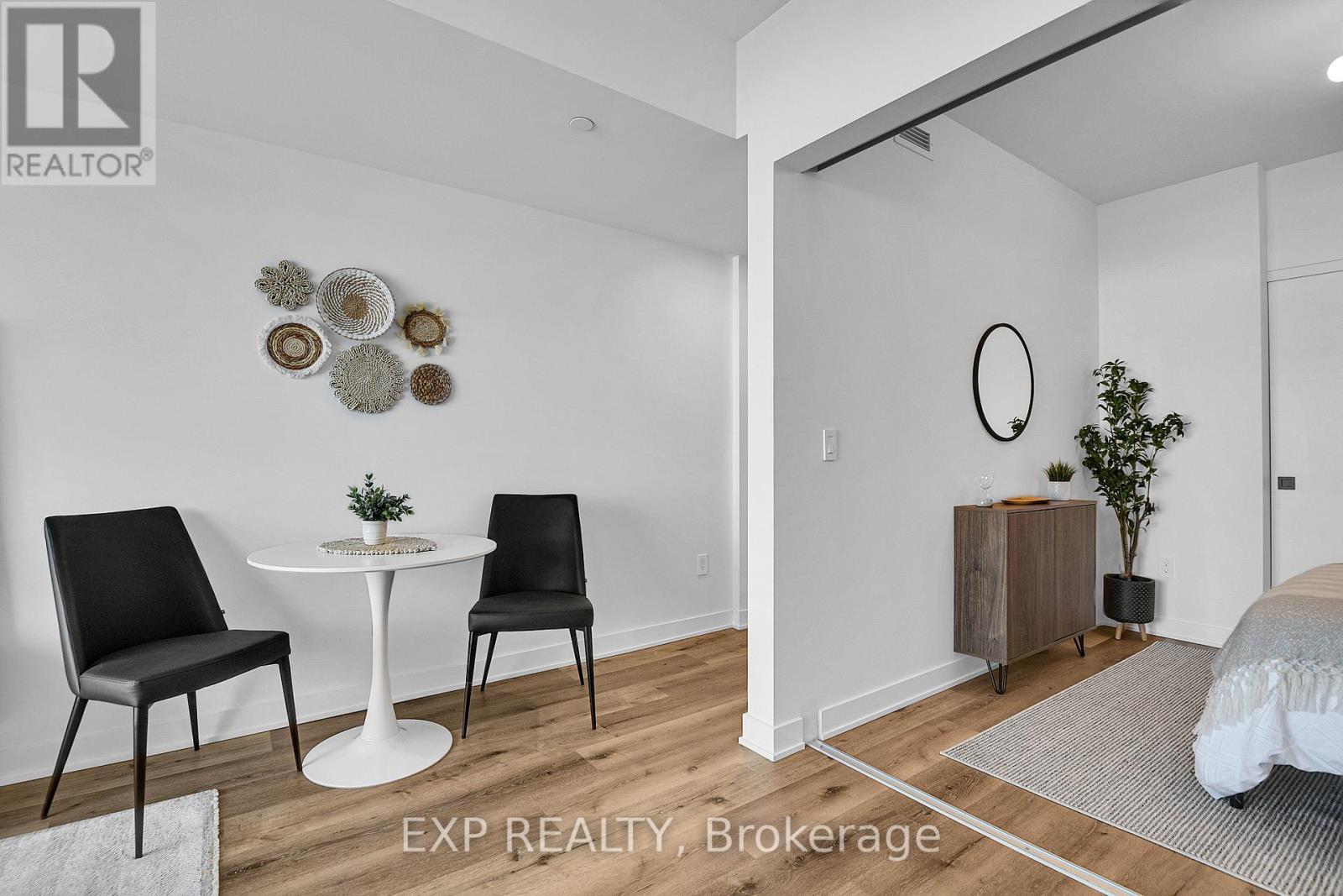 












206 - 1155 JOSEPH CYR STREET

,
Ottawa,




Ontario
K1J7T4

