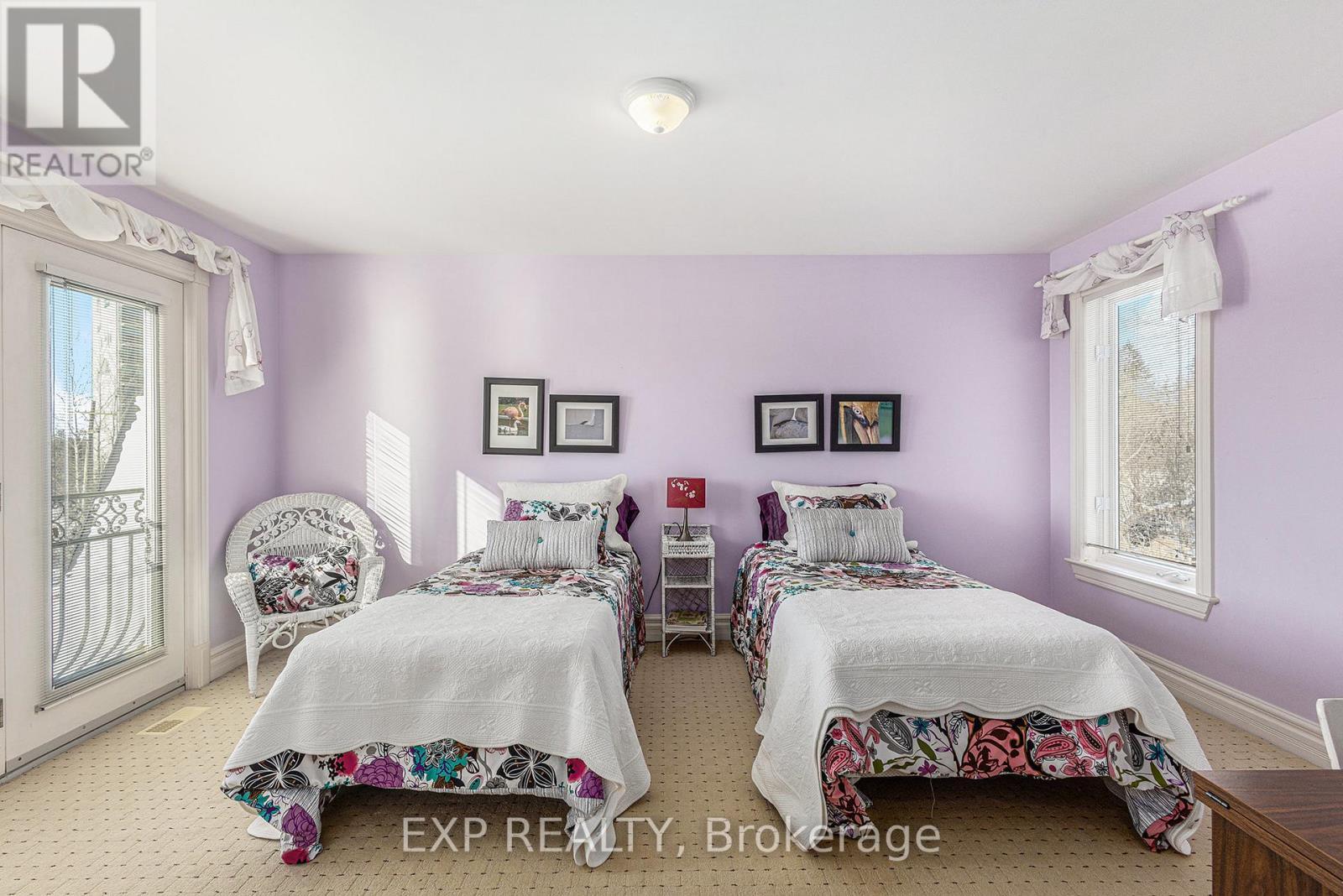 












133 BALMORAL PLACE

,
Ottawa,




Ontario
K1H1B2

