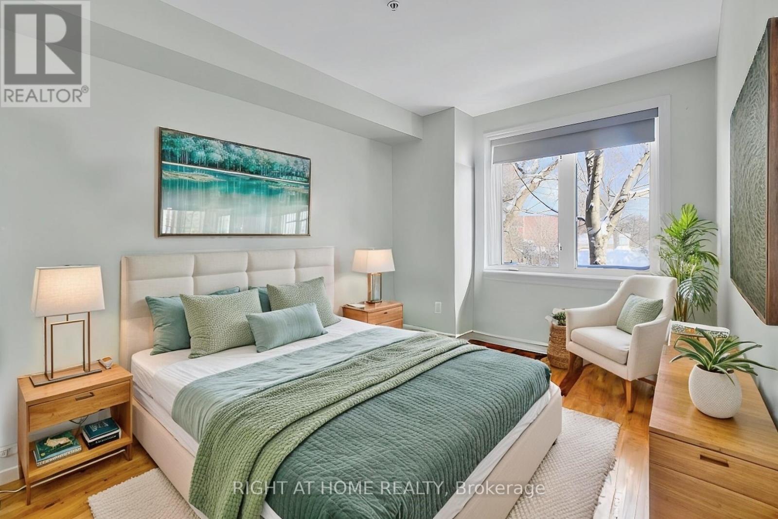 












#H - 313 ST PATRICK STREET

,
Ottawa,




Ontario
K1N5K6

