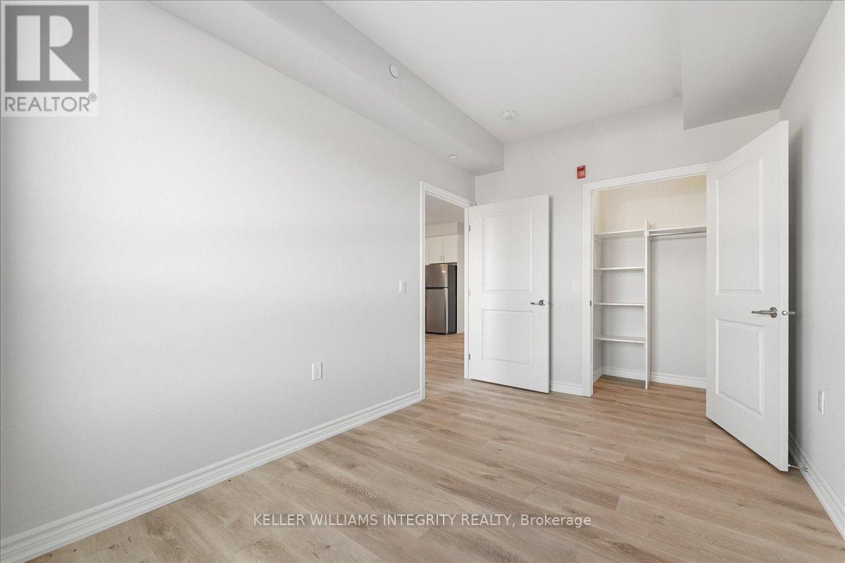 












313 - 1350 HEMLOCK ROAD

,
Ottawa,




Ontario
K1K5C2

