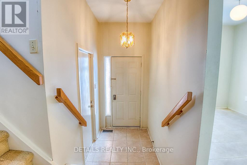 












419 VIEWMOUNT DRIVE

,
Ottawa,




Ontario
K2E7P1

