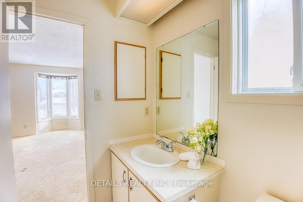 












419 VIEWMOUNT DRIVE

,
Ottawa,




Ontario
K2E7P1

