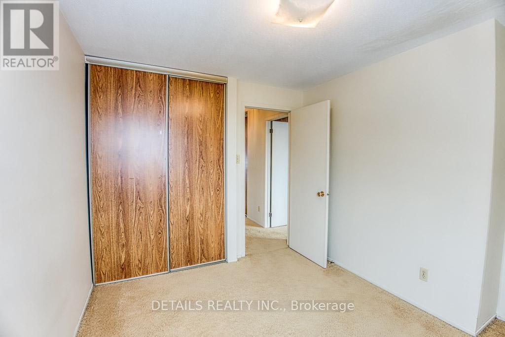 












419 VIEWMOUNT DRIVE

,
Ottawa,




Ontario
K2E7P1

