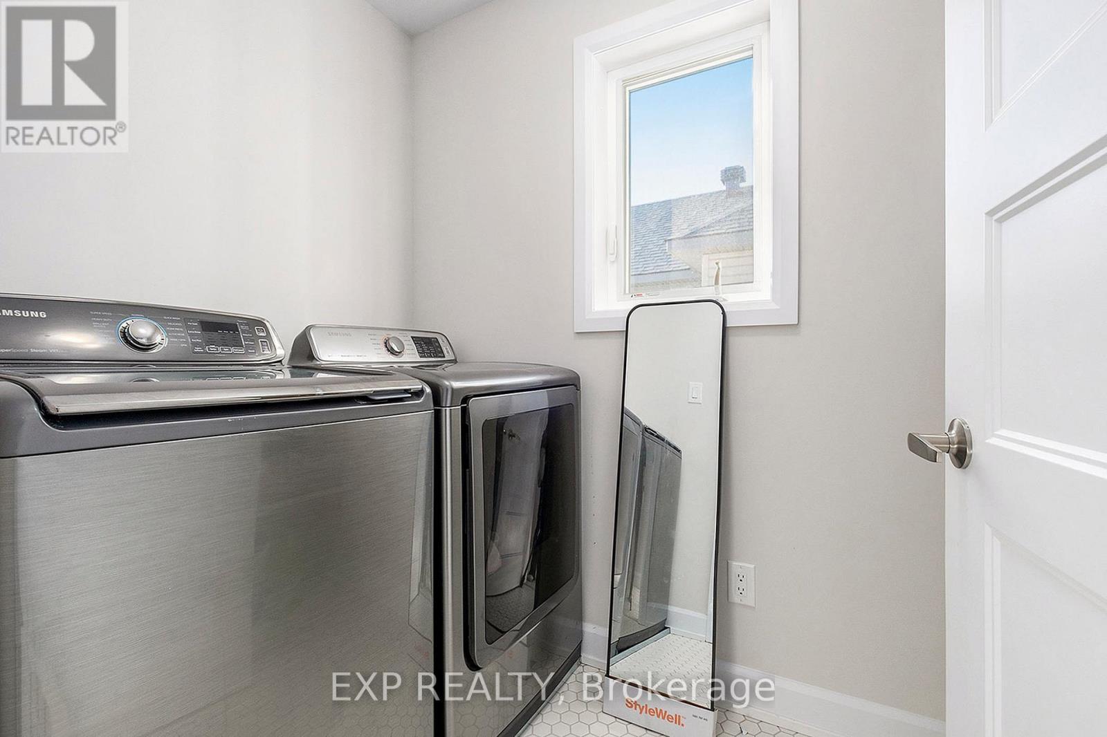 












620 ENCLAVE LANE

,
Clarence-Rockland,




Ontario
K4K0M8


