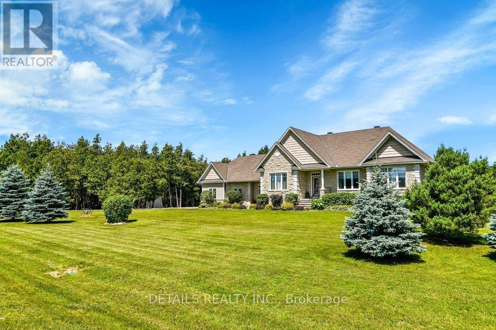 












102 CHARLES HOLDEN AVENUE

,
Merrickville-Wolford,




Ontario
K0G1N0

