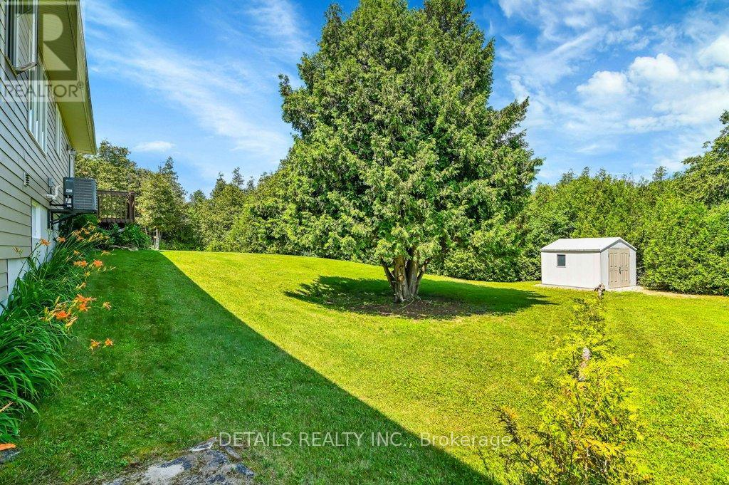 












102 CHARLES HOLDEN AVENUE

,
Merrickville-Wolford,




Ontario
K0G1N0

