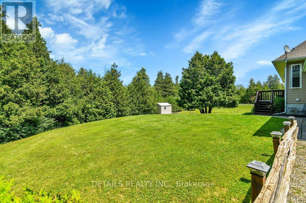 












102 CHARLES HOLDEN AVENUE

,
Merrickville-Wolford,




Ontario
K0G1N0

