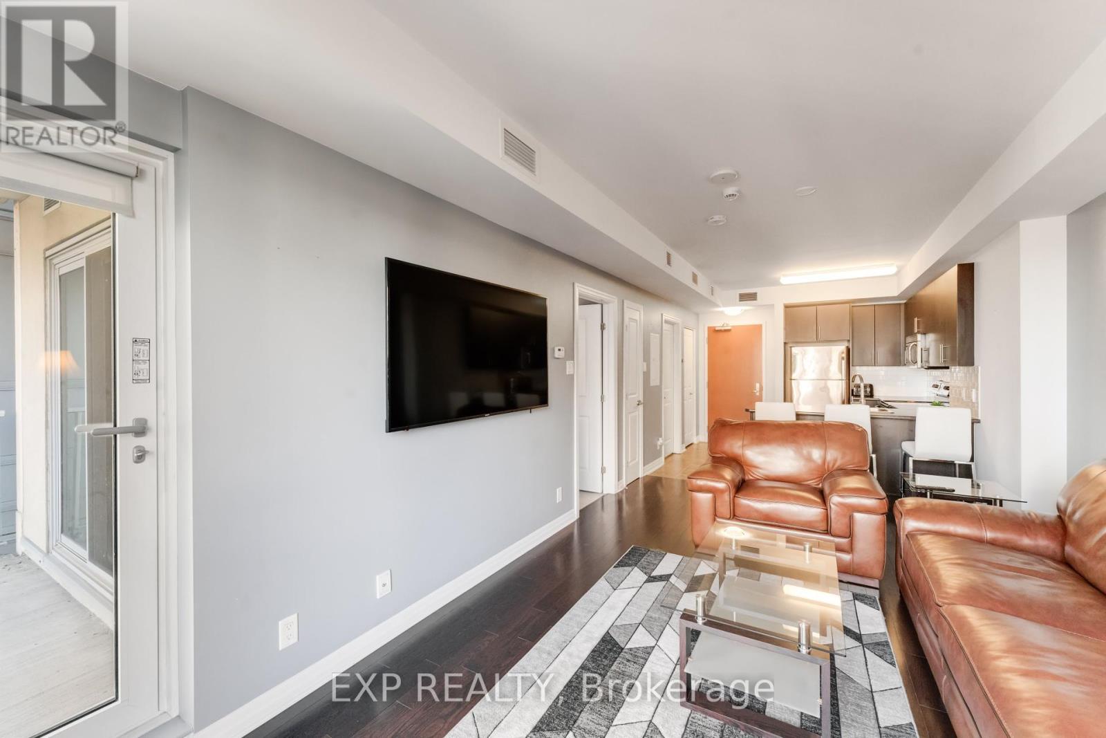 












2005 - 242 RIDEAU STREET

,
Ottawa,




Ontario
K1N0B7

