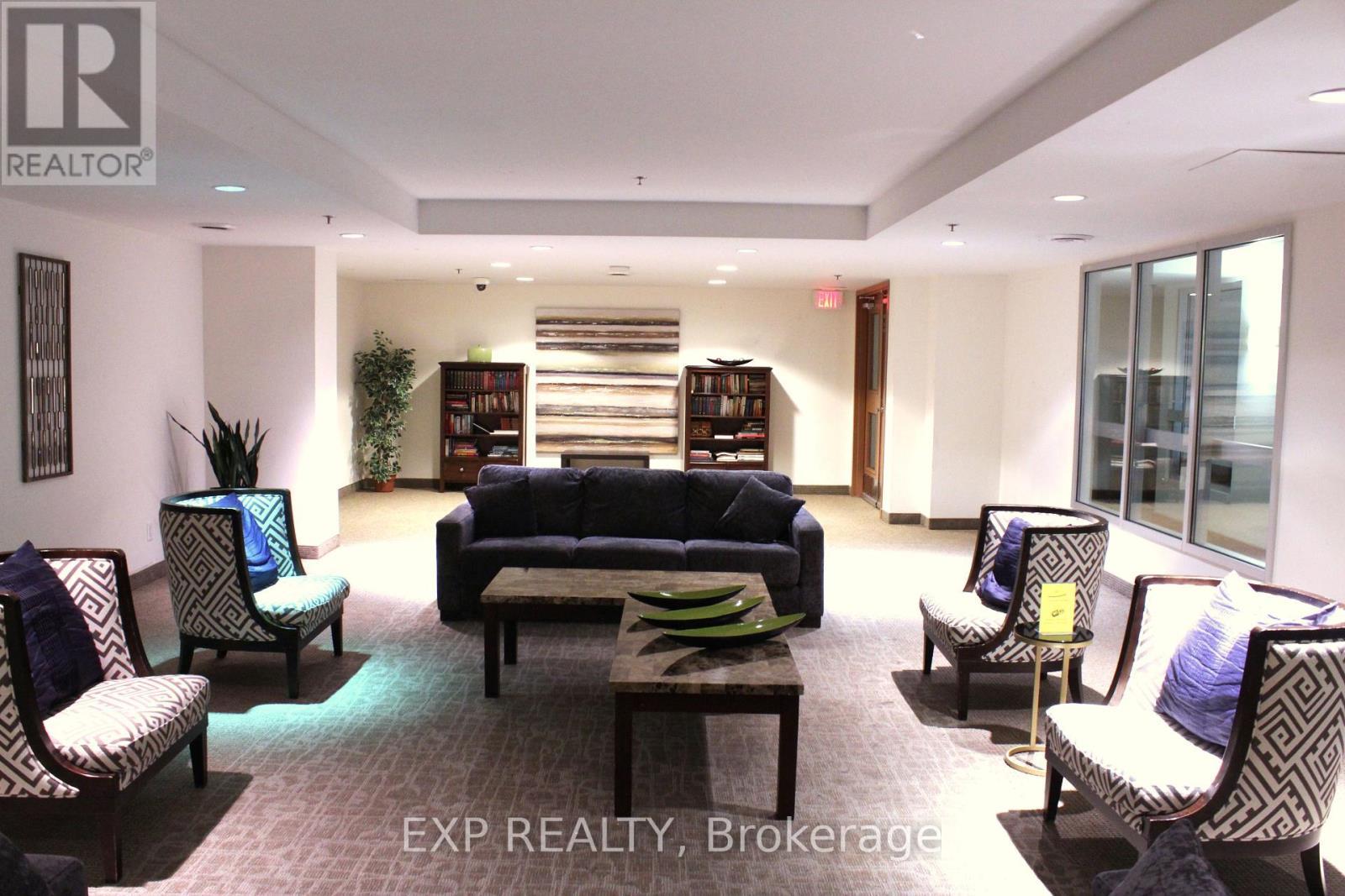 












2005 - 242 RIDEAU STREET

,
Ottawa,




Ontario
K1N0B7

