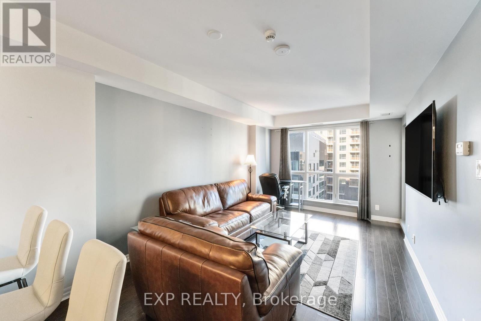 












2005 - 242 RIDEAU STREET

,
Ottawa,




Ontario
K1N0B7

