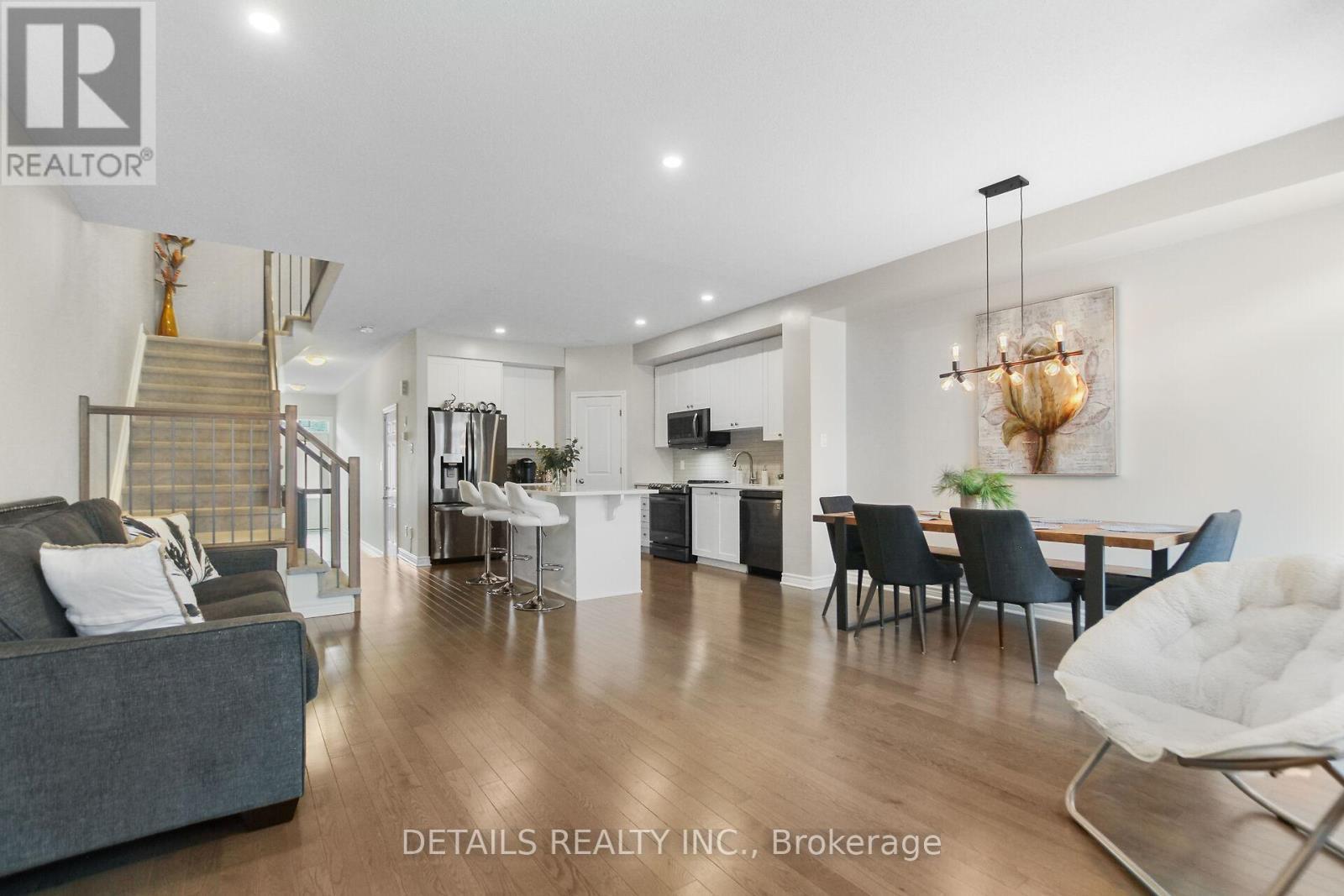 












1209 CAVALLO STREET

,
Ottawa,




Ontario
K2S0Z4

