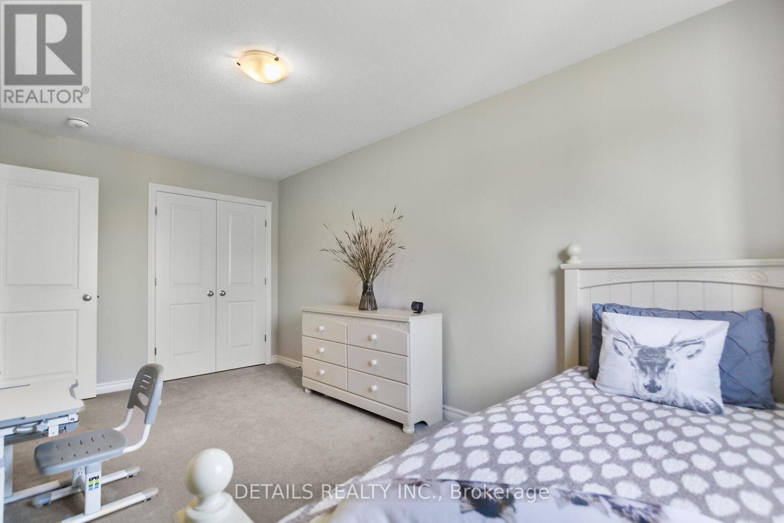 












1209 CAVALLO STREET

,
Ottawa,




Ontario
K2S0Z4

