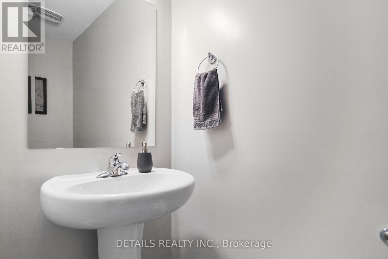 












1209 CAVALLO STREET

,
Ottawa,




Ontario
K2S0Z4

