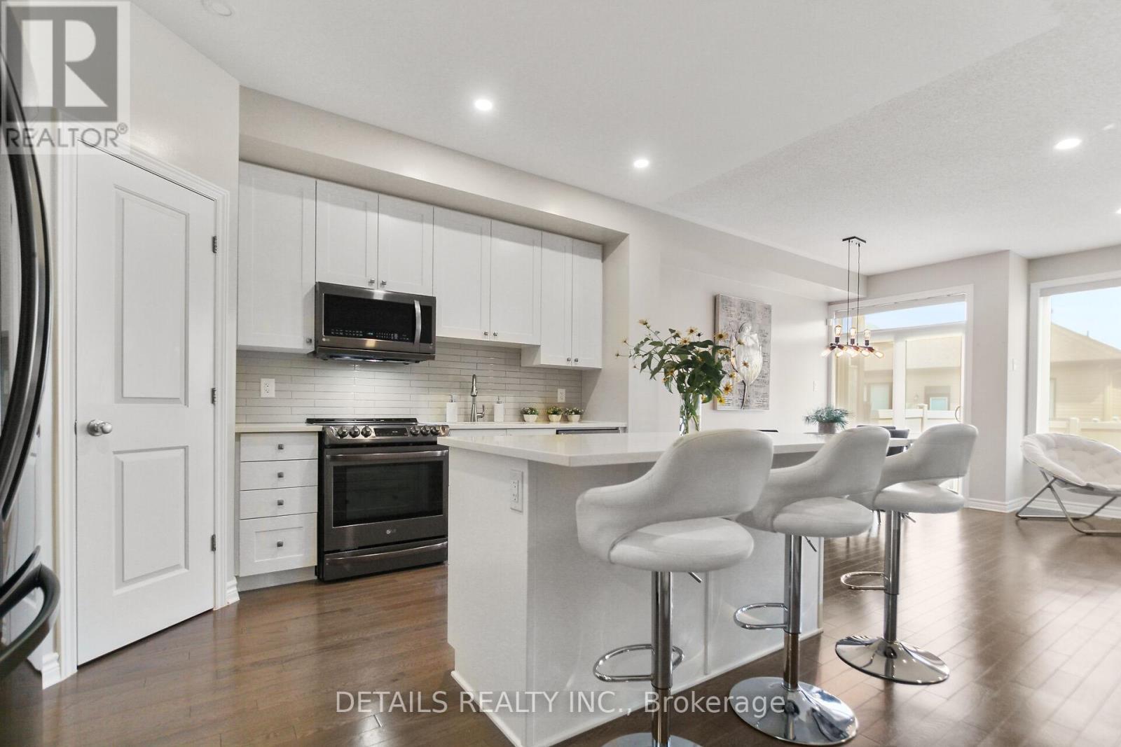 












1209 CAVALLO STREET

,
Ottawa,




Ontario
K2S0Z4

