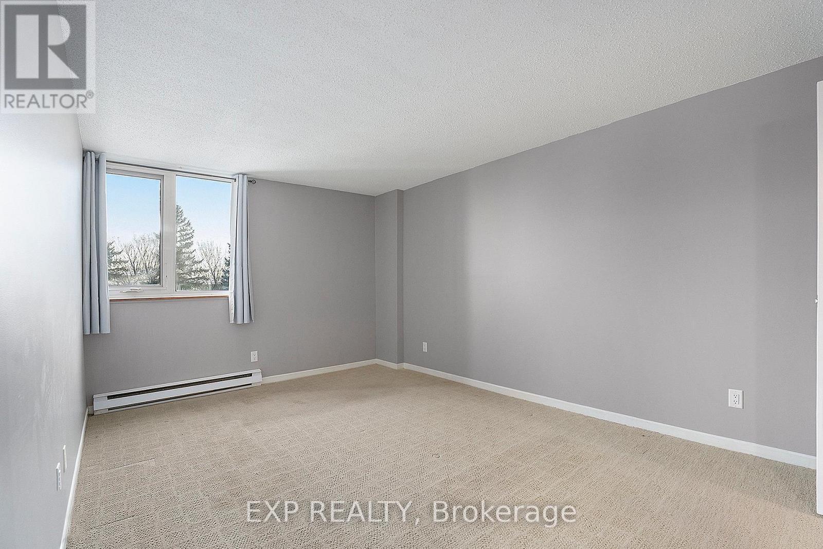 












407 - 1500 RIVERSIDE DRIVE

,
Ottawa,




Ontario
K1G4J4

