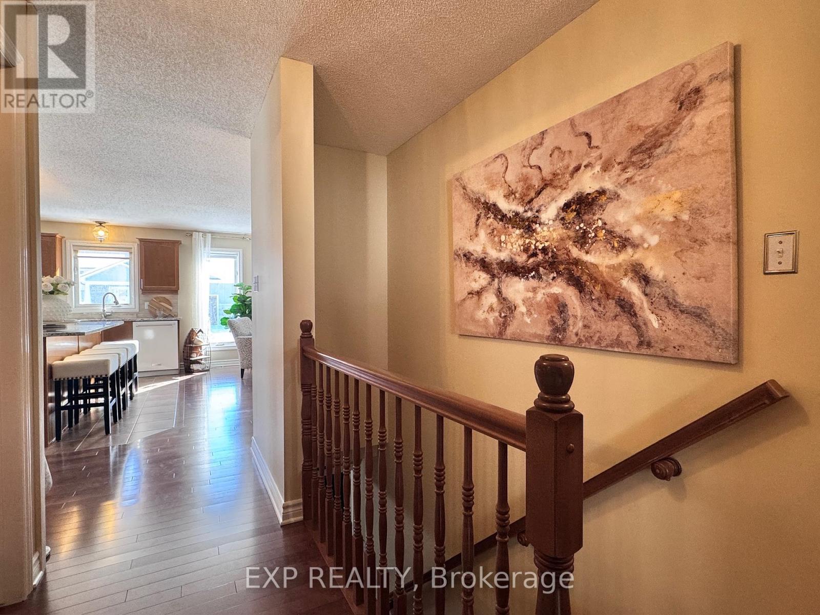 












369 ZIRCON STREET W

,
Clarence-Rockland,




Ontario
K4K0H9

