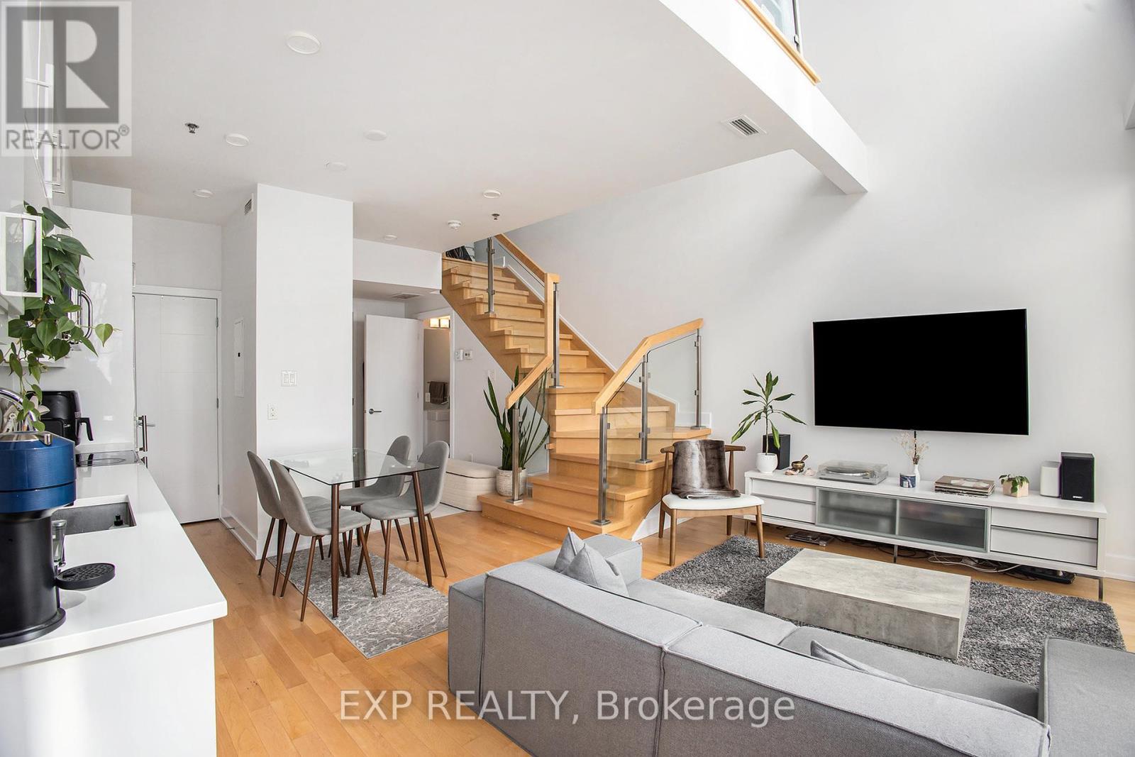 












202 - 197 LISGAR STREET

,
Ottawa,




Ontario
K2P0C3

