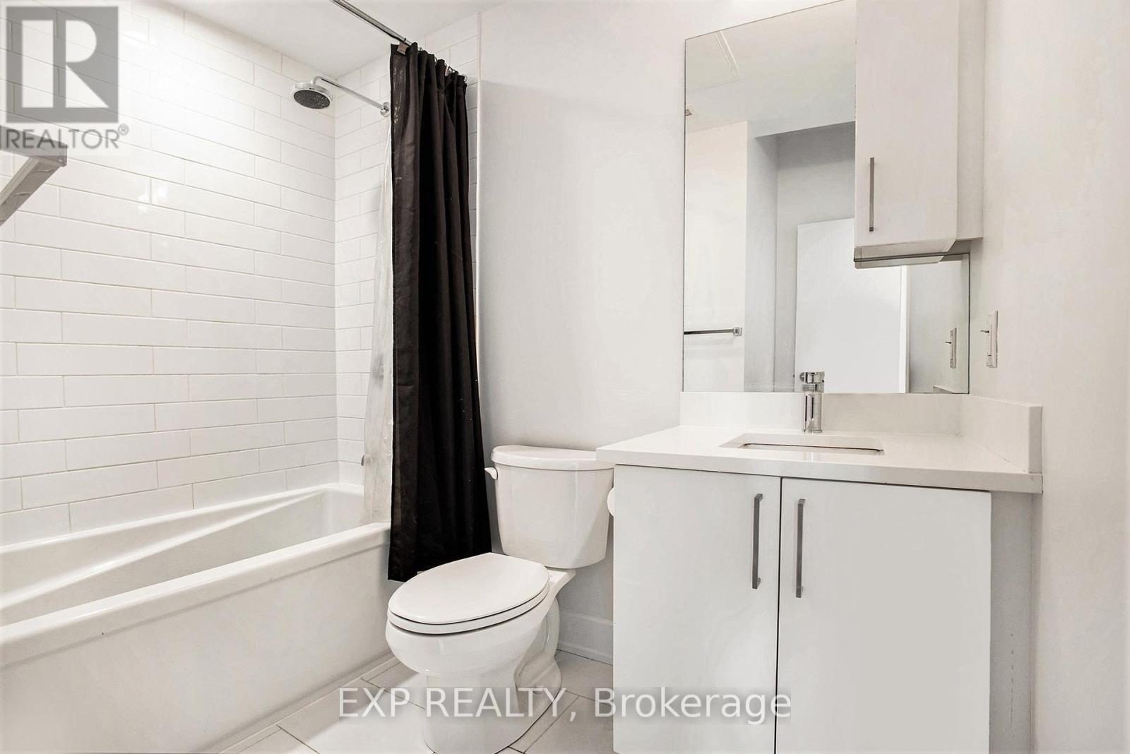 












202 - 197 LISGAR STREET

,
Ottawa,




Ontario
K2P0C3

