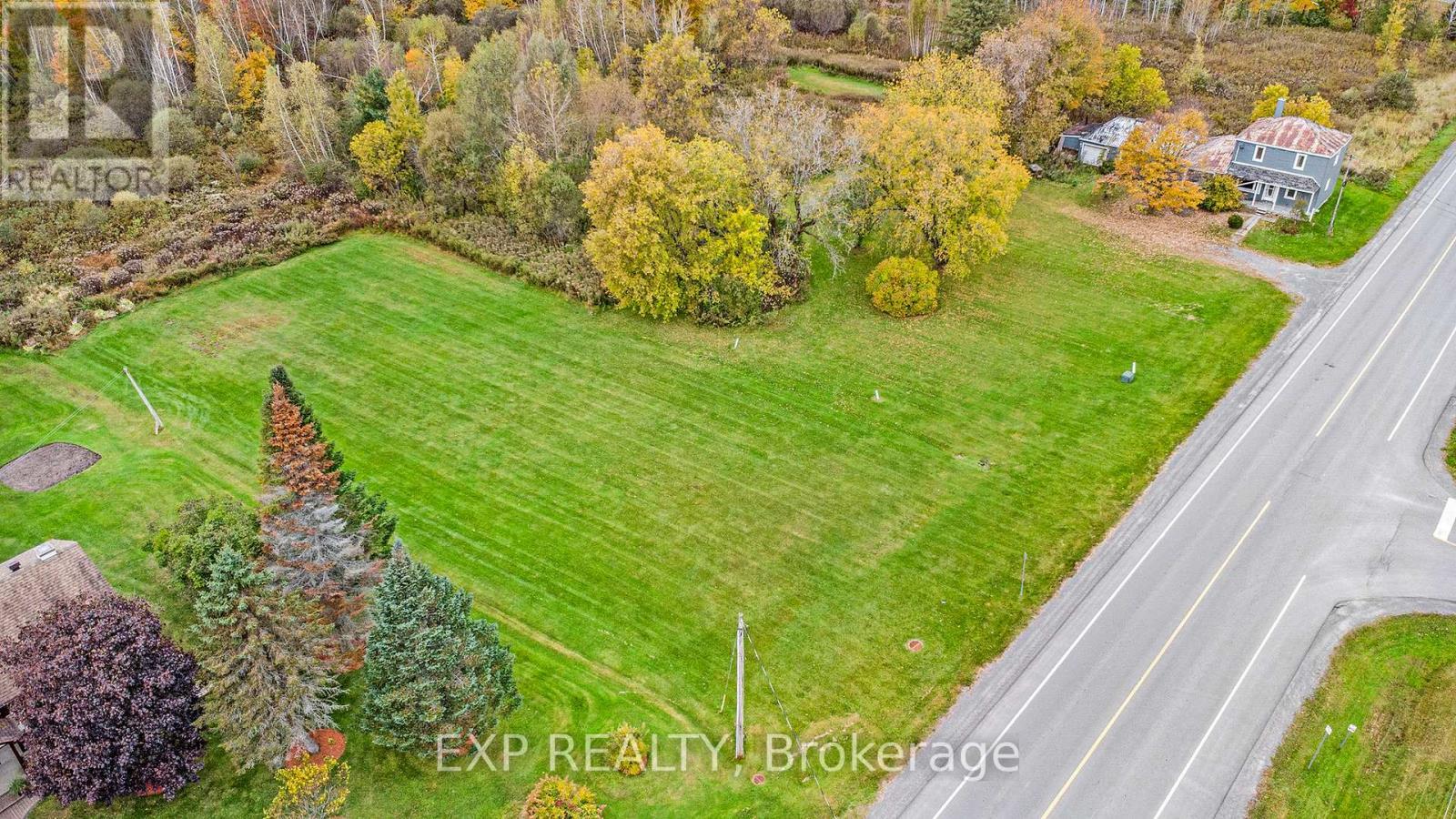 












A - 620 LIMOGES ROAD

,
Russell,







Ontario
K0A2M0

