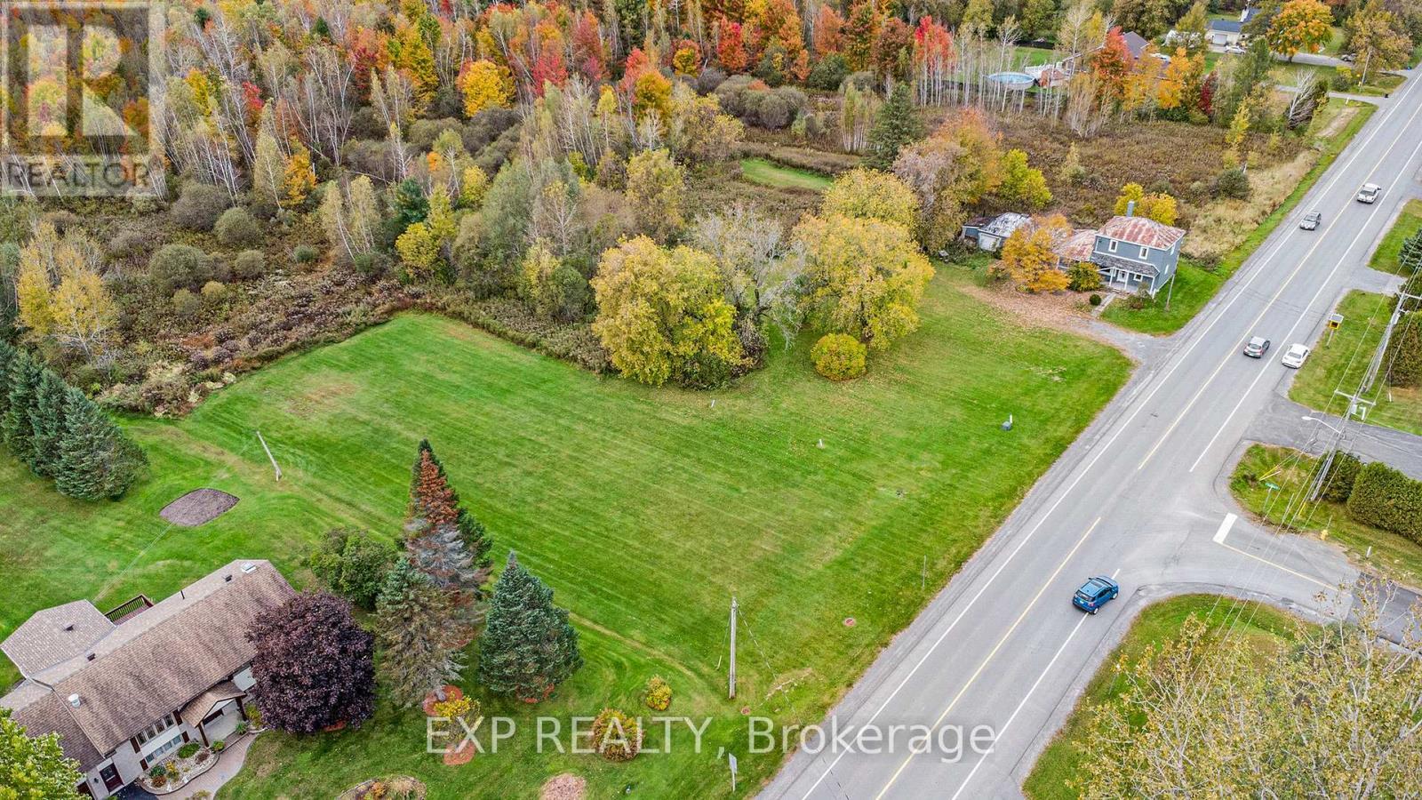 












A - 620 LIMOGES ROAD

,
Russell,







Ontario
K0A2M0

