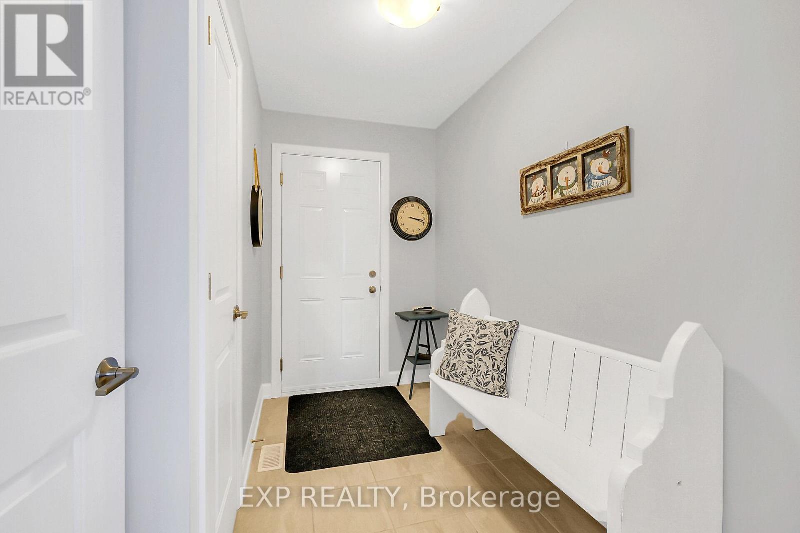 












246 STATION TRAIL

,
Russell,




Ontario
K4R0C9

