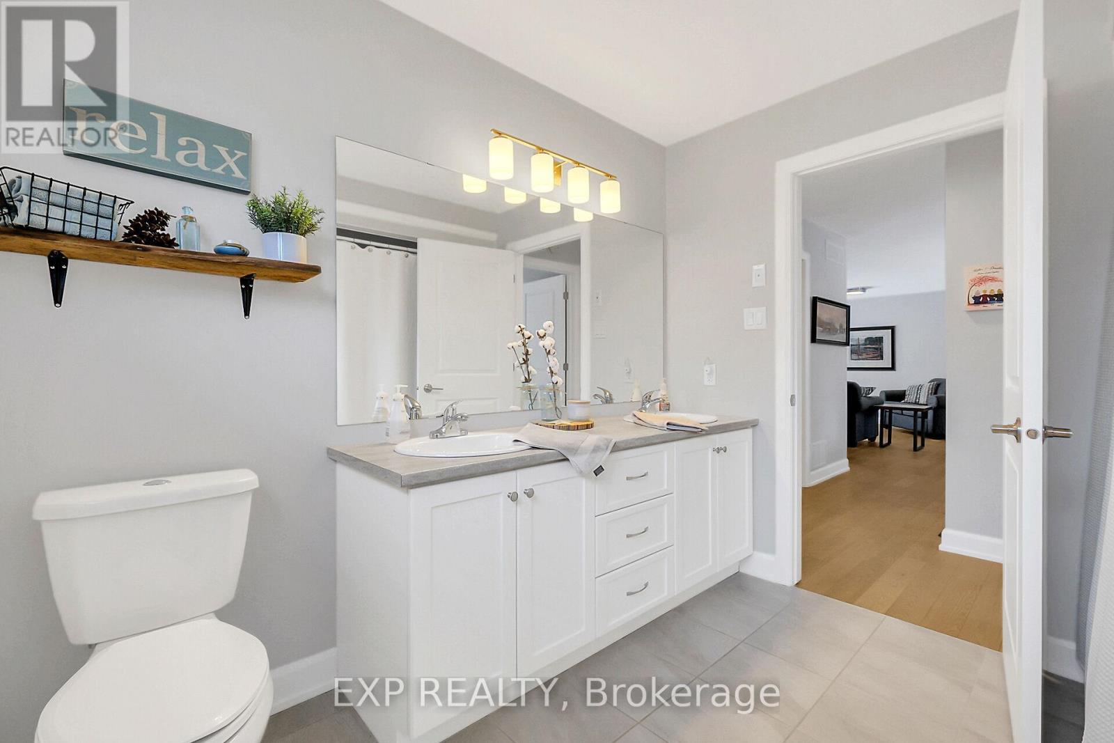 












246 STATION TRAIL

,
Russell,




Ontario
K4R0C9

