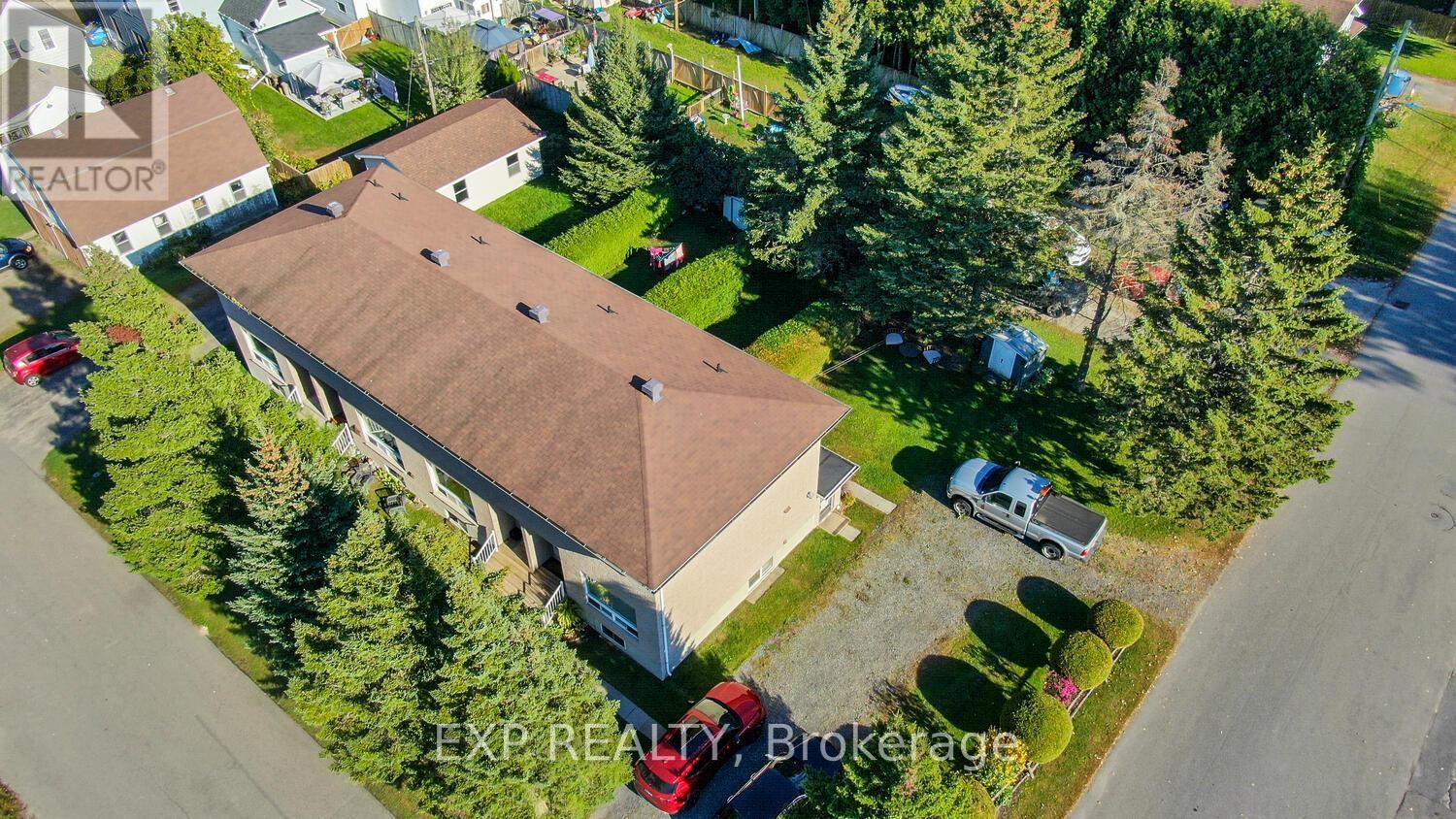 












161-191 ELIZA STREET

,
Prescott,




Ontario
K0E1T0

