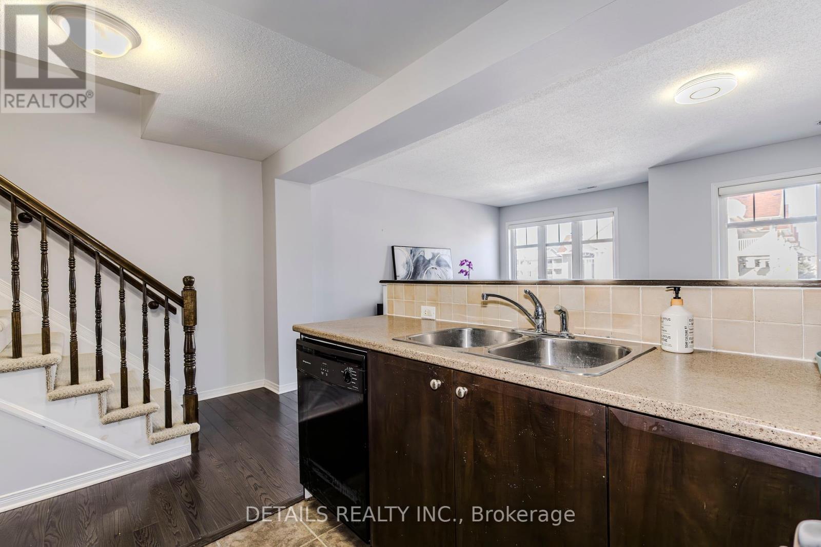 












249 KELTIE PVT

,
Ottawa,




Ontario
K2J0A2

