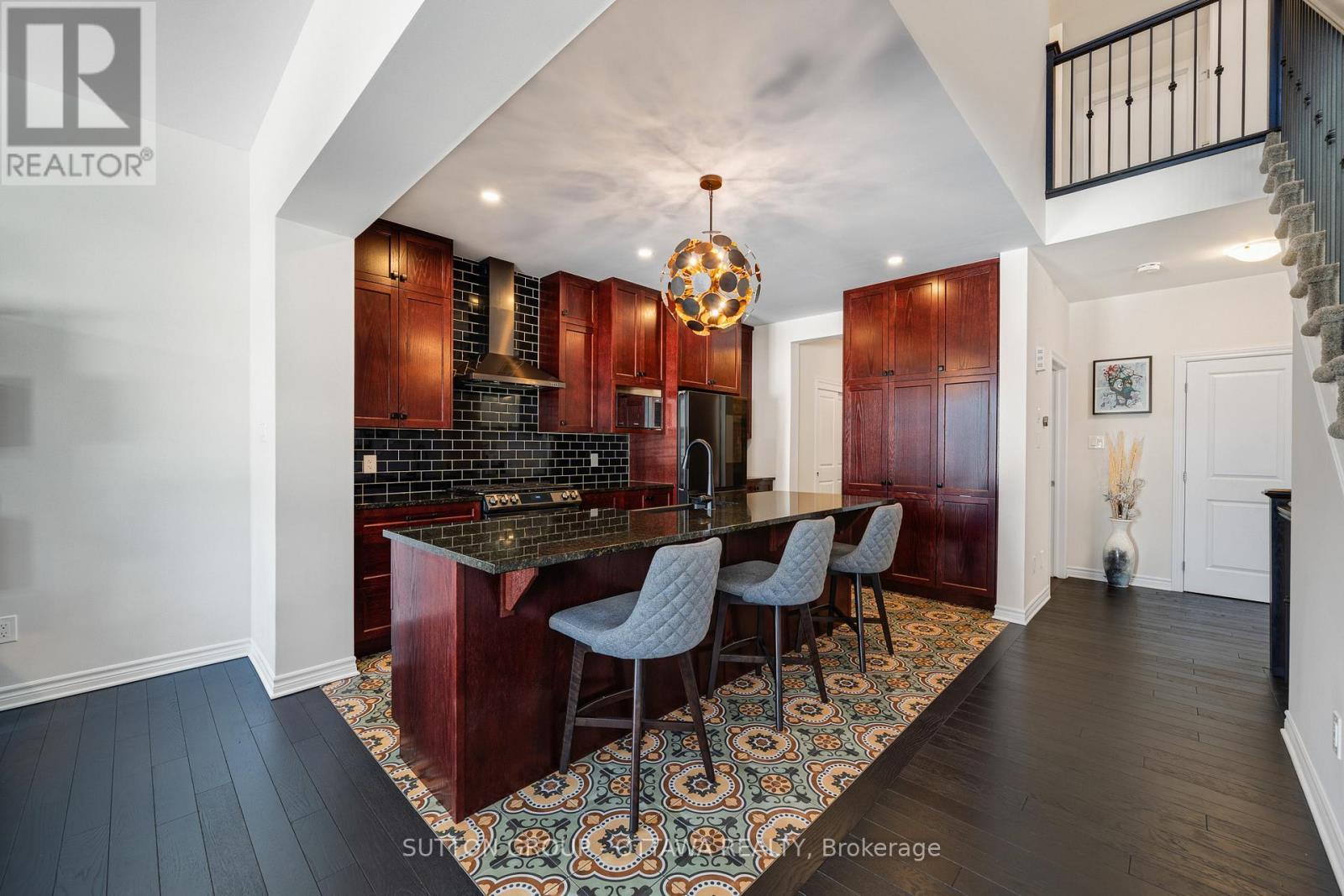 












604 ENCLAVE LANE

,
Clarence-Rockland,




Ontario
K4K0M8

