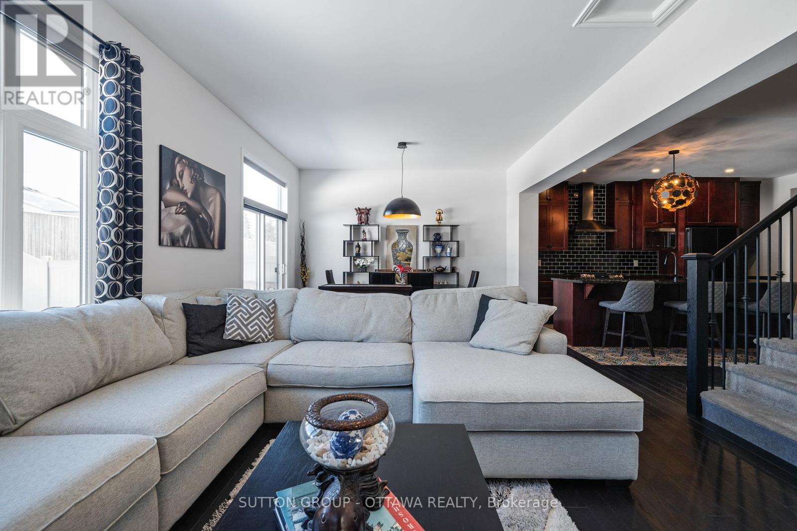 












604 ENCLAVE LANE

,
Clarence-Rockland,




Ontario
K4K0M8

