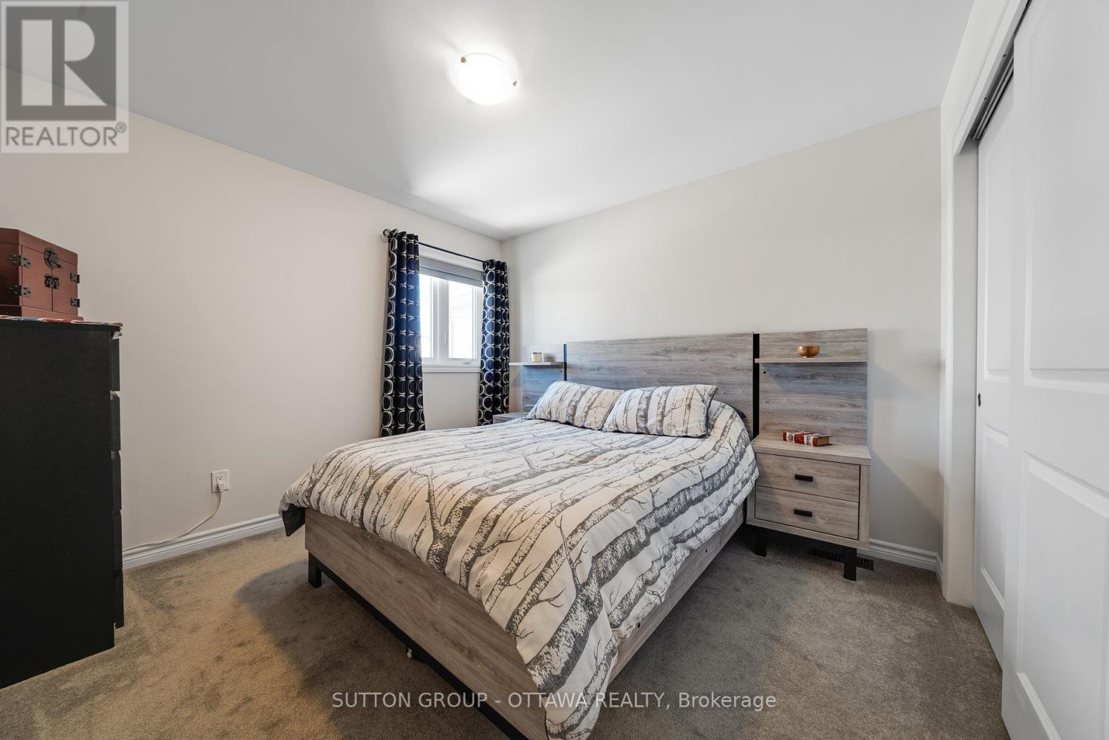 












604 ENCLAVE LANE

,
Clarence-Rockland,




Ontario
K4K0M8


