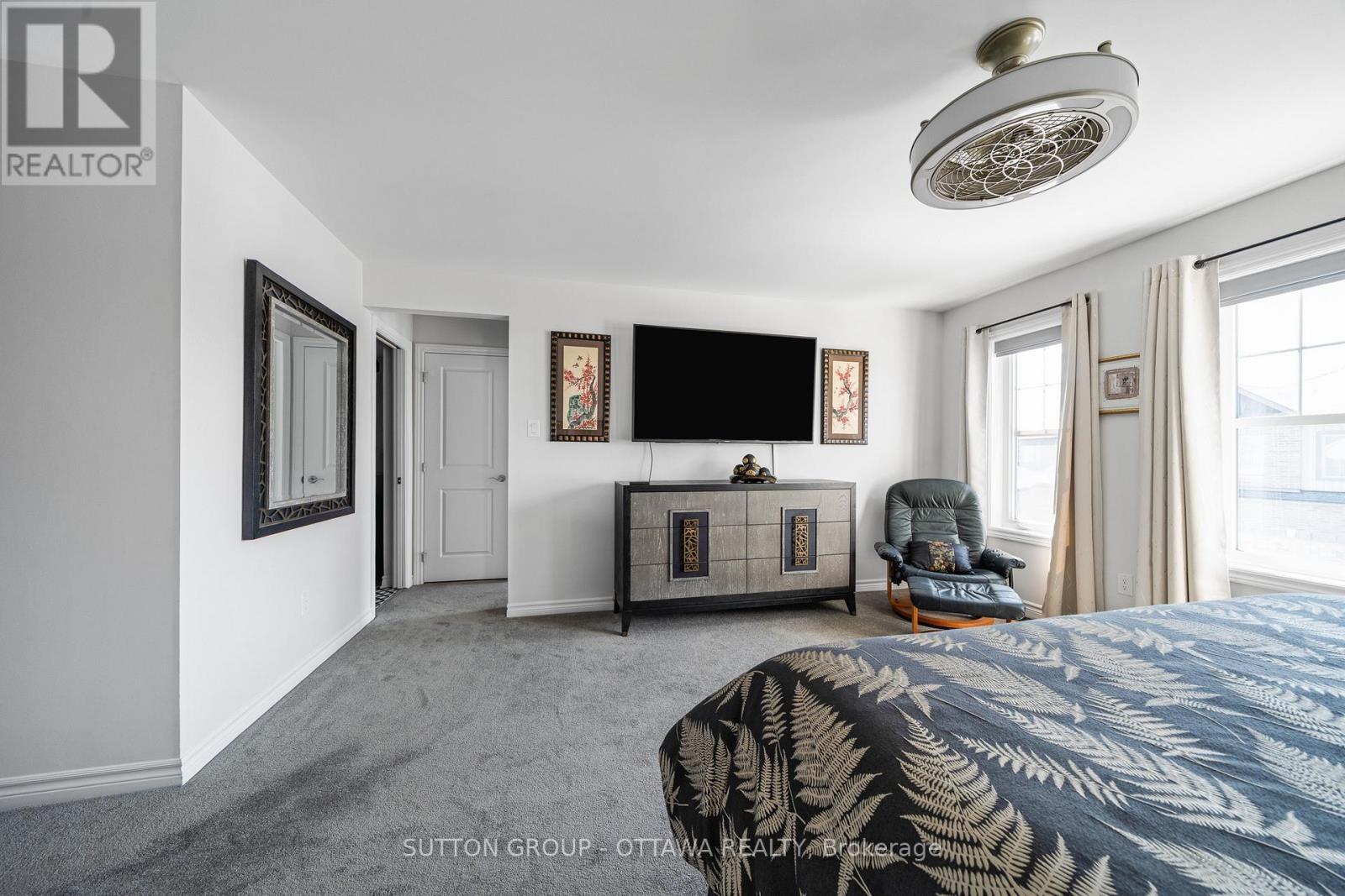 












604 ENCLAVE LANE

,
Clarence-Rockland,




Ontario
K4K0M8

