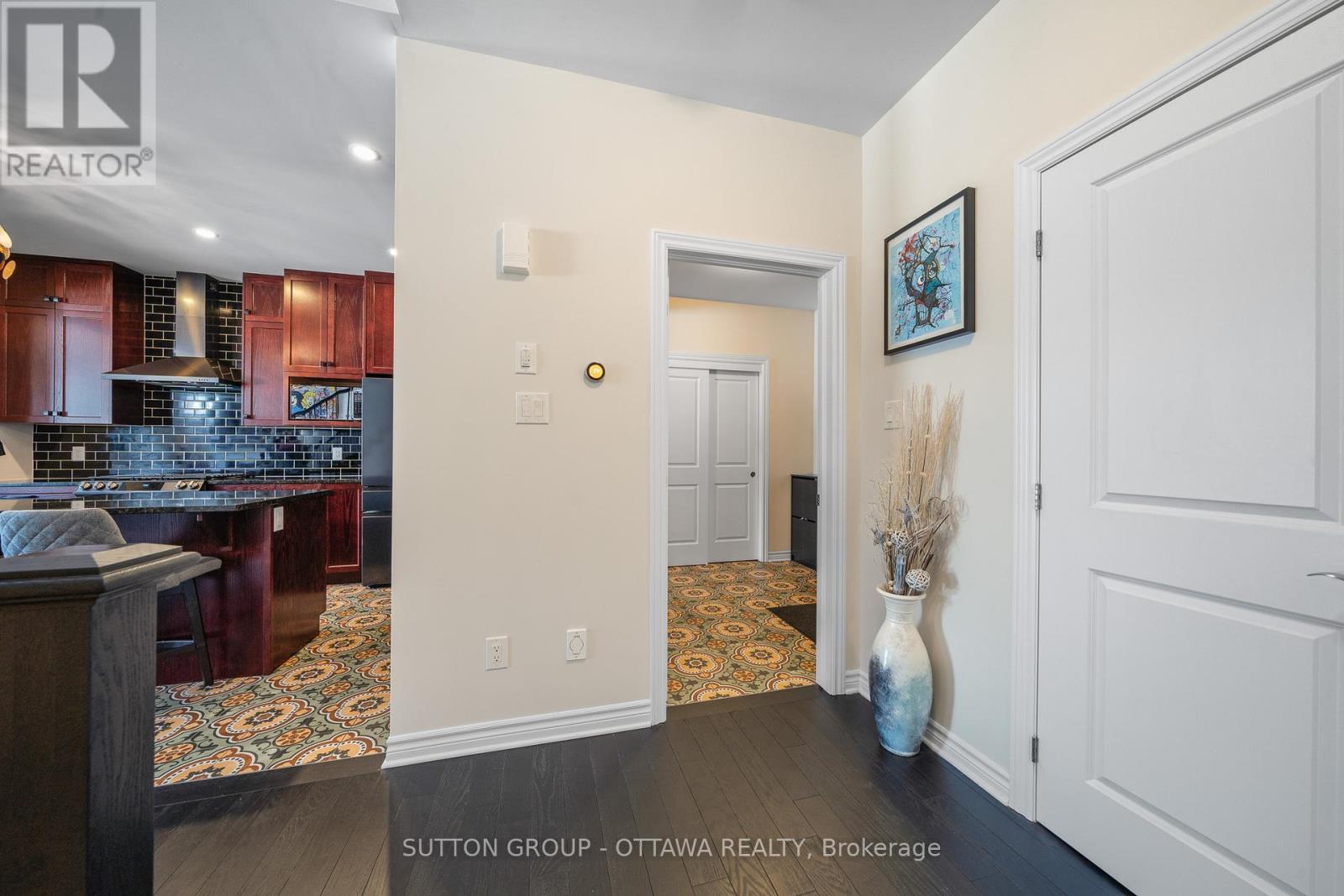 












604 ENCLAVE LANE

,
Clarence-Rockland,




Ontario
K4K0M8

