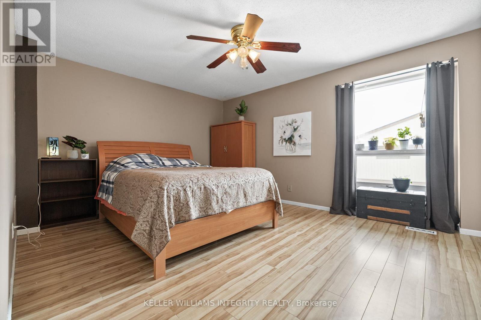 












2013 STONEHENGE CRESCENT

,
Ottawa,




Ontario
K1B4N7

