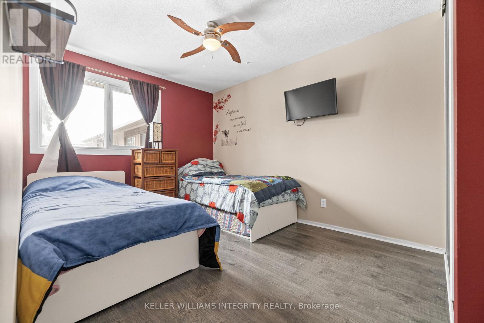 












2013 STONEHENGE CRESCENT

,
Ottawa,




Ontario
K1B4N7

