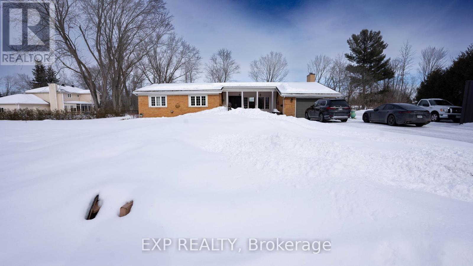 












4003 RIDEAU VALLEY DRIVE N

,
Ottawa,




Ontario
K4M0T8

