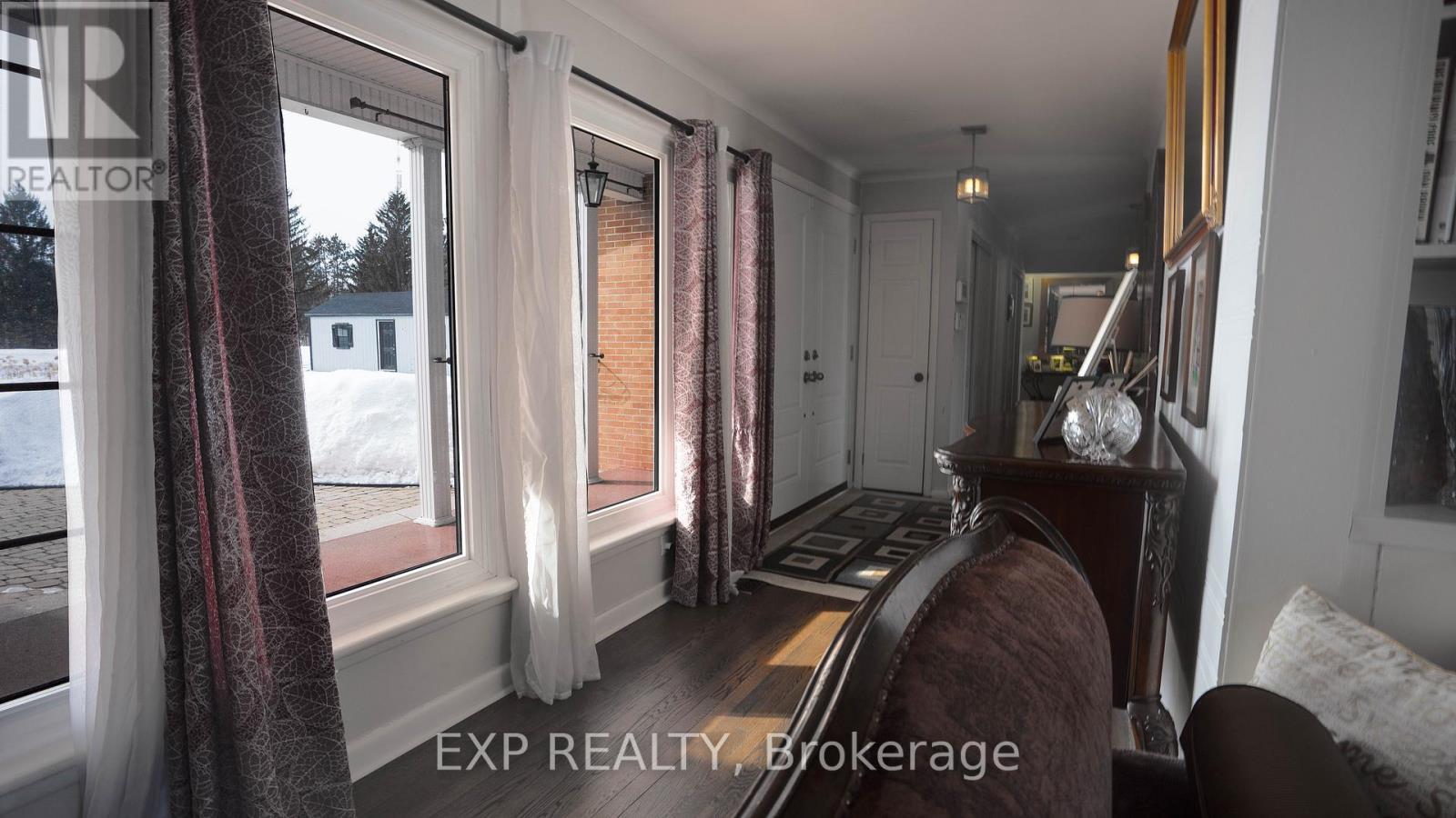 












4003 RIDEAU VALLEY DRIVE N

,
Ottawa,




Ontario
K4M0T8

