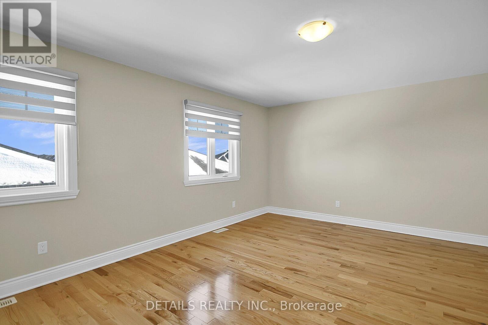 












357 TWILIGHT AVENUE

,
Russell,




Ontario
K4R0E3

