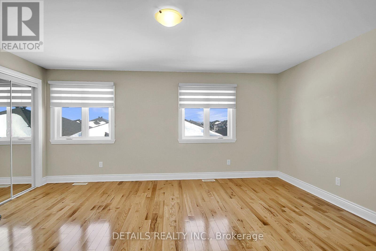 












357 TWILIGHT AVENUE

,
Russell,




Ontario
K4R0E3

