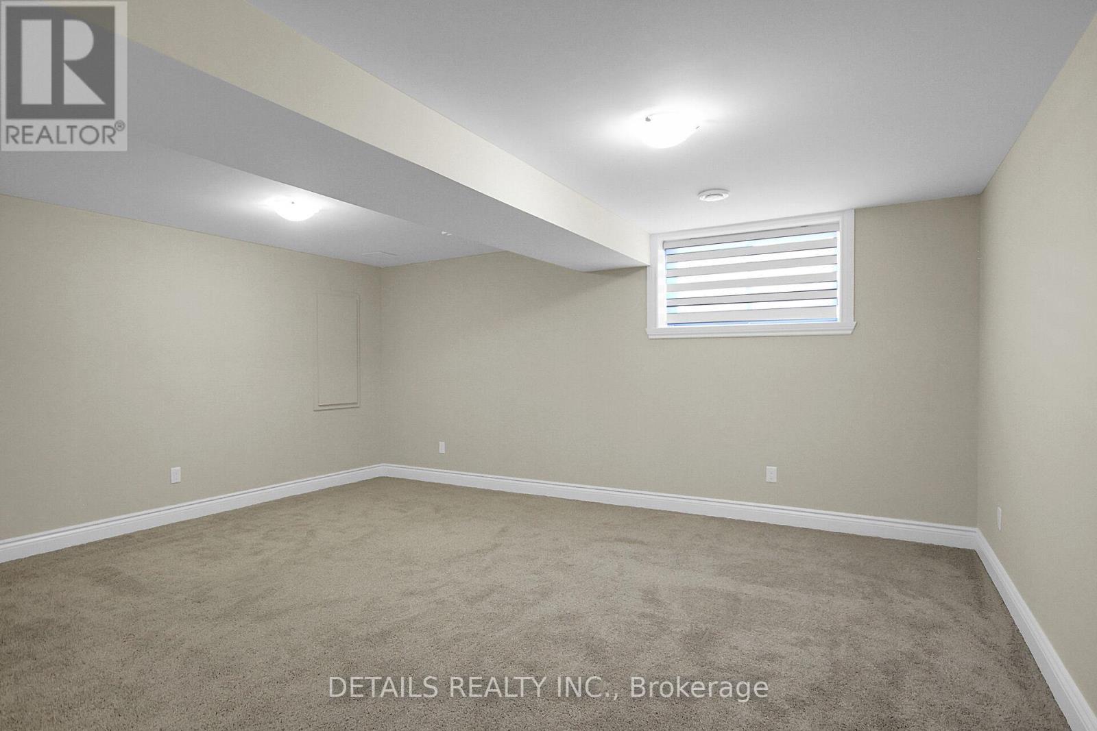












357 TWILIGHT AVENUE

,
Russell,




Ontario
K4R0E3

