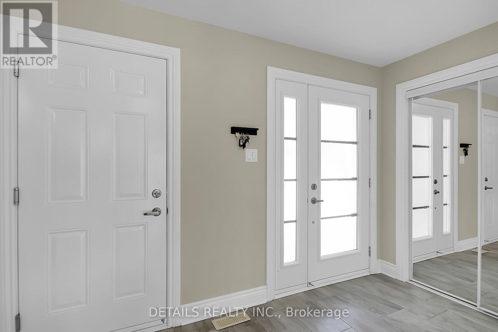 












357 TWILIGHT AVENUE

,
Russell,




Ontario
K4R0E3

