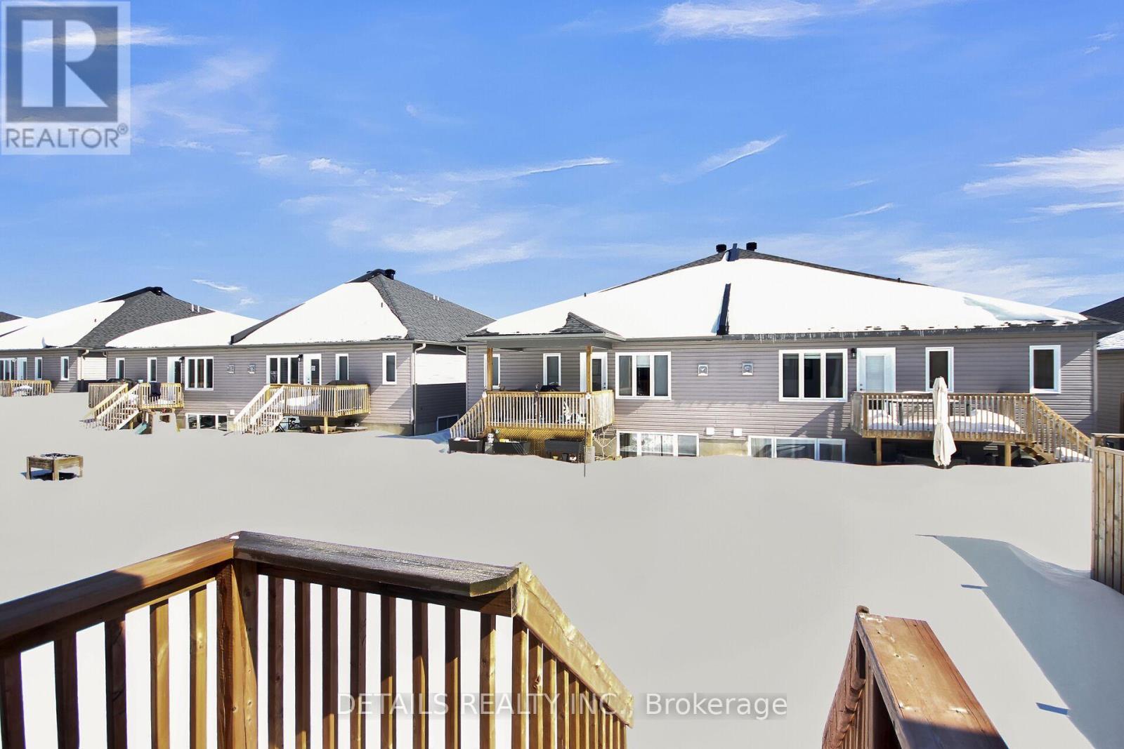 












357 TWILIGHT AVENUE

,
Russell,




Ontario
K4R0E3

