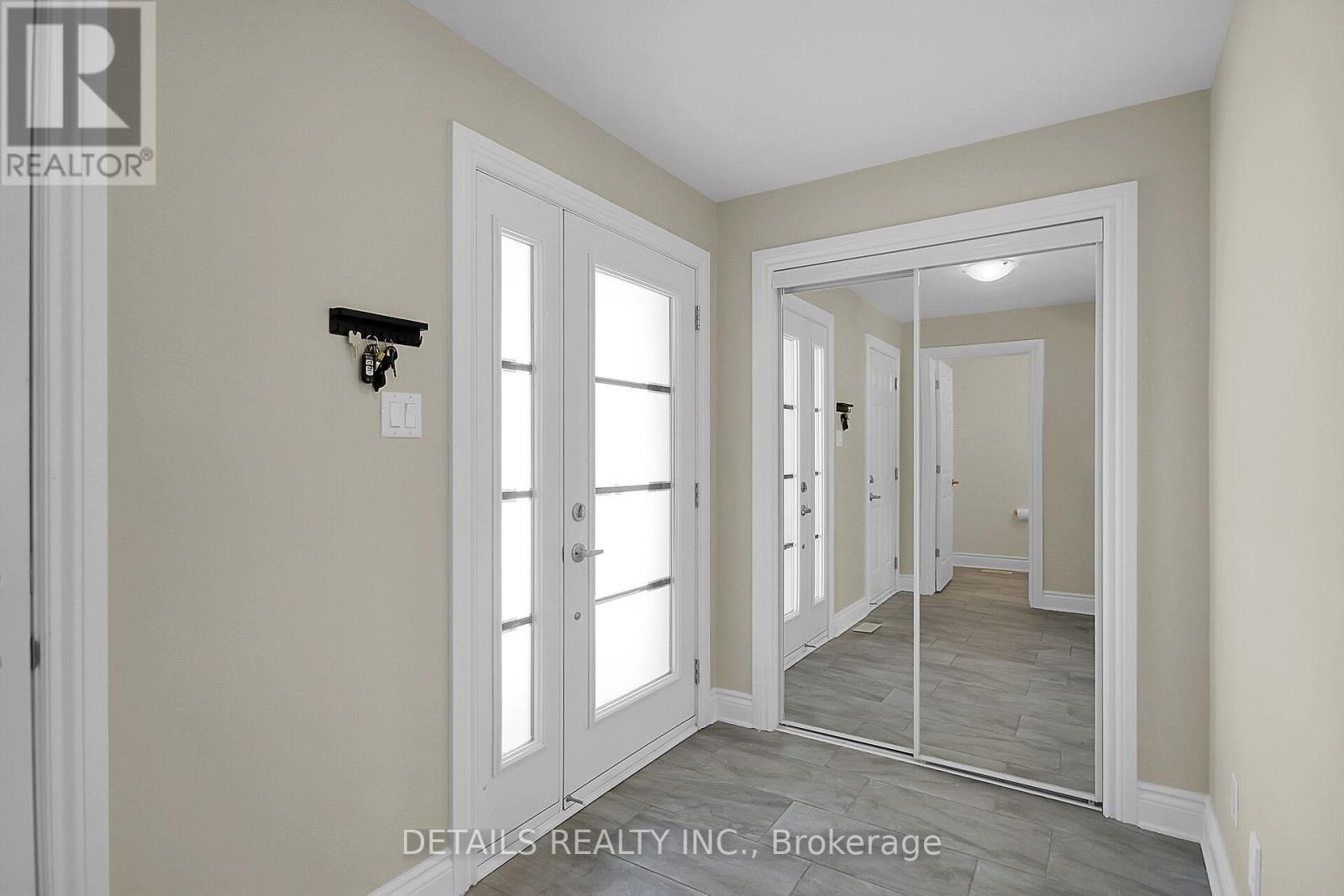












357 TWILIGHT AVENUE

,
Russell,




Ontario
K4R0E3

