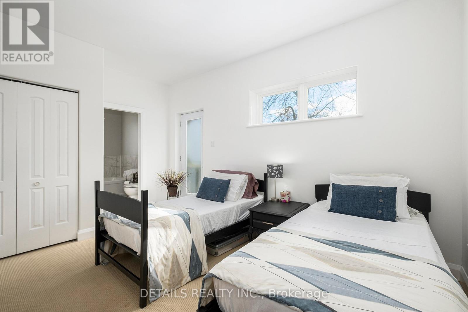 












8 ALMA STREET E

,
North Grenville,




Ontario
K0G1J0

