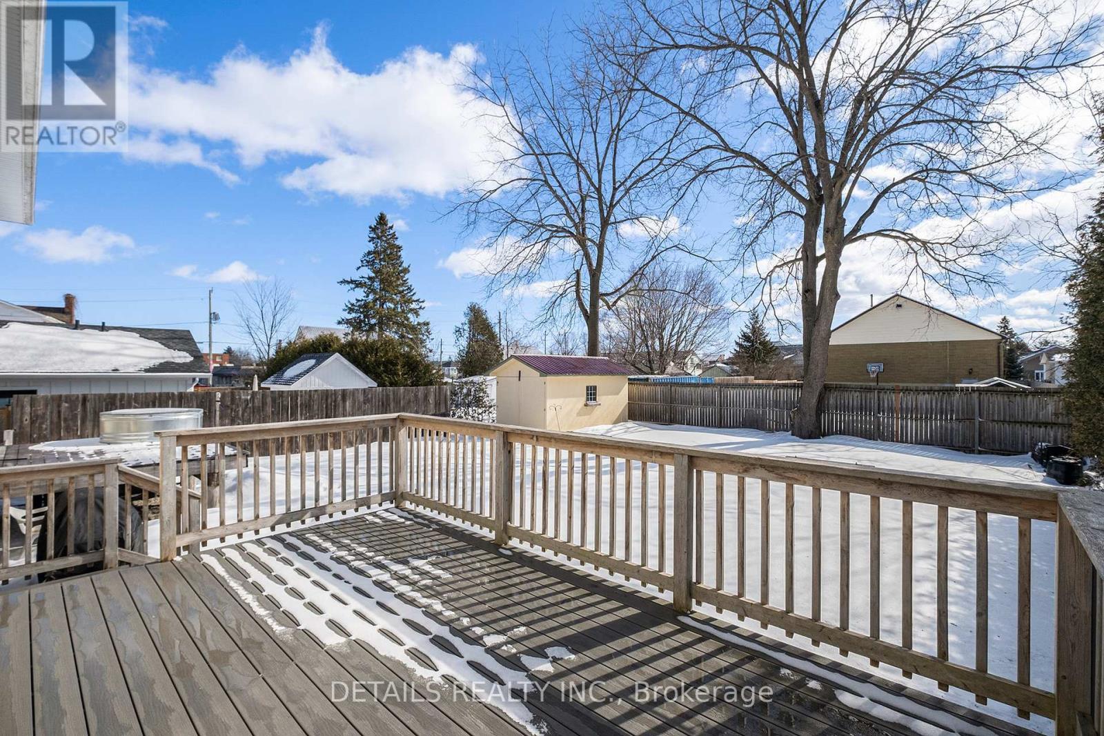 












8 ALMA STREET E

,
North Grenville,




Ontario
K0G1J0

